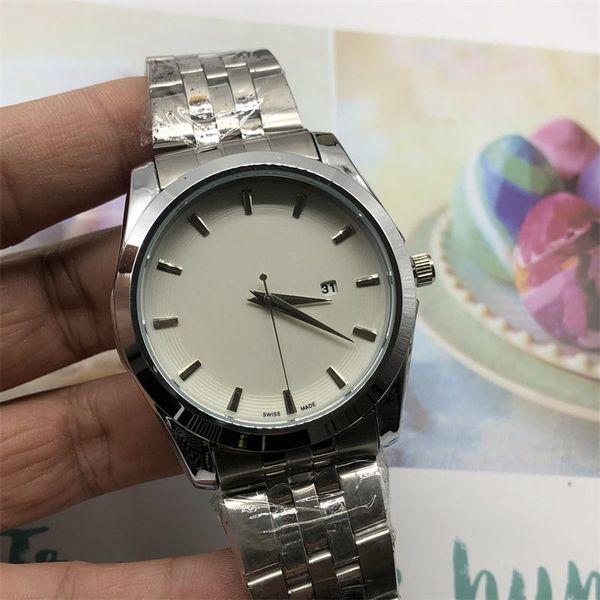 

luxury men wristwatch 2019 luxury a3a brand quartz automatic movement waterproof wristwatch fashion fine leather band calendar wristwatch, Slivery;brown