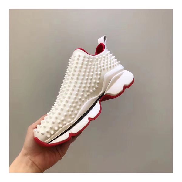 

Высокое качество Конструкции Обувь Спайк младший теленок Low Cut es 5 Red Bottom Sneaker Роско