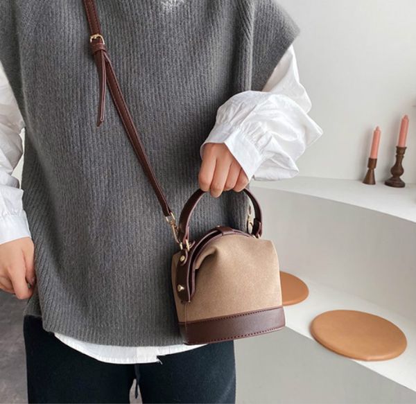 

Designer Women Shoulder Totes Luxury Temperament Scrub Bucket Bags Hasp Mini Handbag New Style Lady Dating Bucket Bag//25