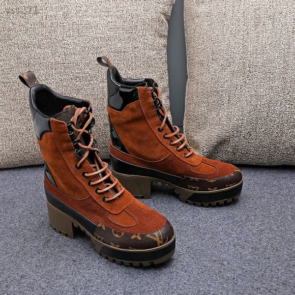 

2020 europe and america ankle boots luxurious lace-up handsome womens thick bottom waterproof heel shoes genuine leather high-end martin, Black