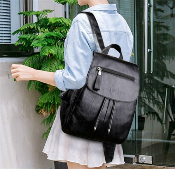 

new fashion waterproof wear resistant backpack casual backpacks lady personality versatile ph-cfy20061024