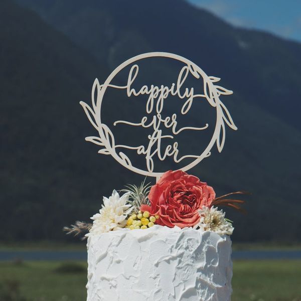 

geometric wedding cake er, happily ever after cake er,modern er, custom er