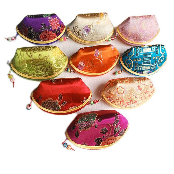 

brocade game gold purse retro purse, Black