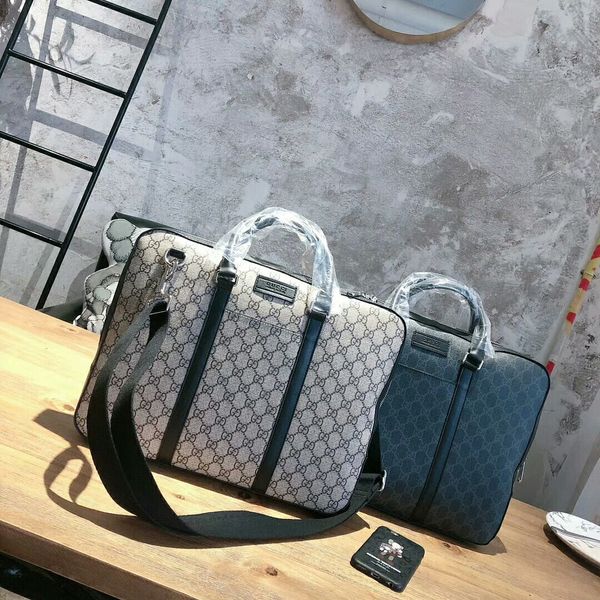

new luxury designer men briefcase mens designer handbag with strap fashion designer business message bag b104920w