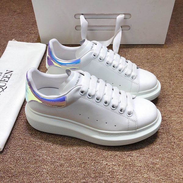 

new high-end luxury ladies men fashiondesigner party casual shoes jogging sports shoes triple platform men and women shoes hdgrww