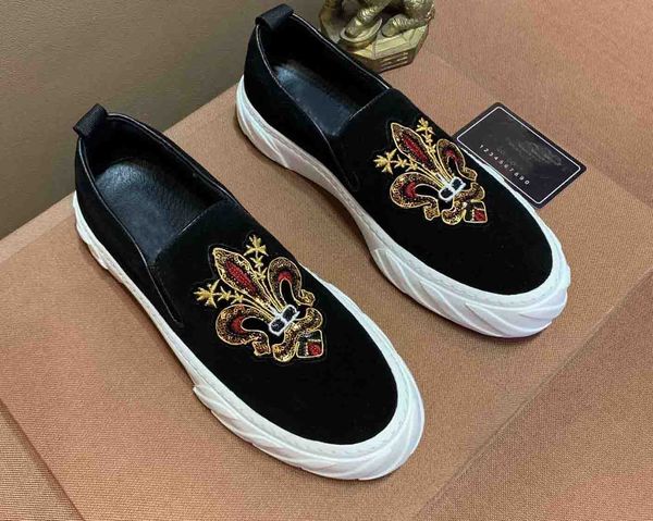 

2019 new fashion men women sneaker casual shoes luxury designer low leather ace bee stripes shoe walking sports trainers embroidered ck1, Black