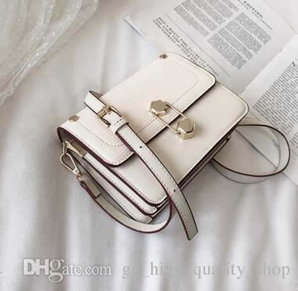 

нова мода женка xiaofang bao hanban port wind leisure baitie одно плео коа ђмка