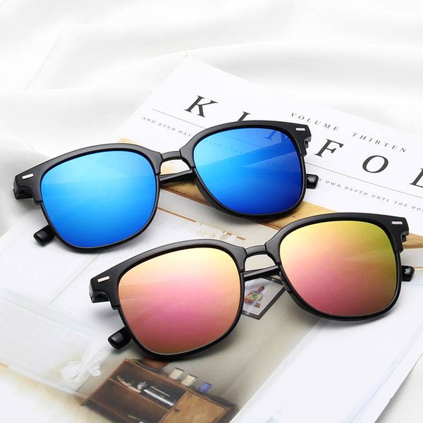 

2019 new fashion square simplicity sunglasses women/men classic black sun glasses for male/female vintage shades for women, White;black