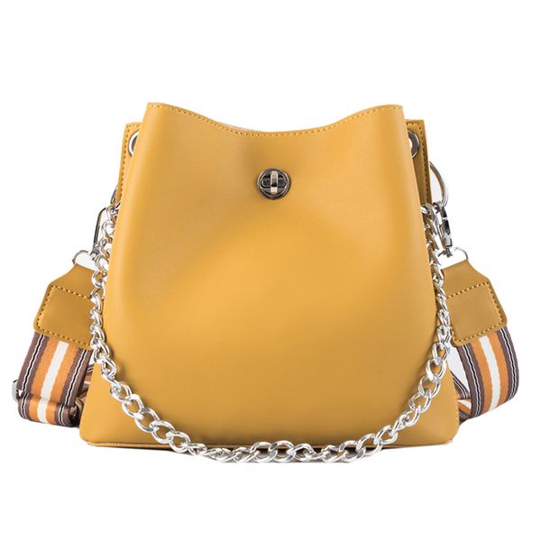 

корейская версия новой моды широкополосная цепочка женская сумка joker cross smallsquare