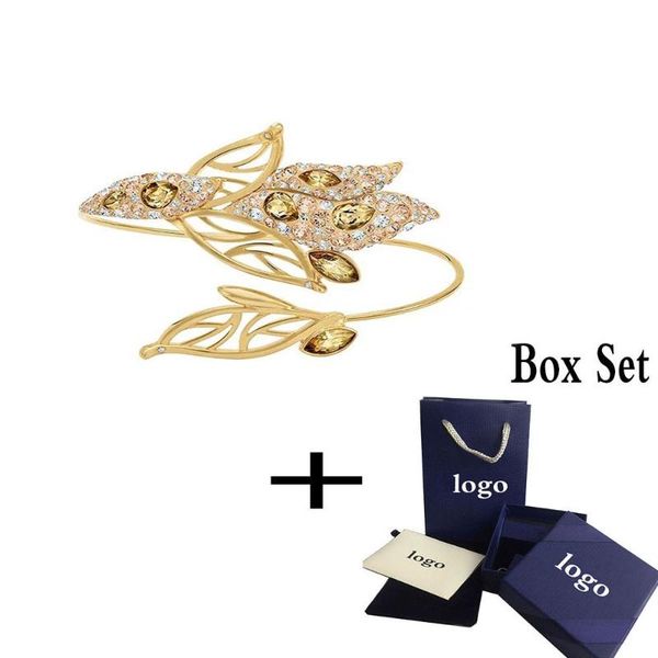 

2020 swa graceful bloom wide bracelet, leaf shape decoration and shiny charming petals gift for girlfriend ing, Black