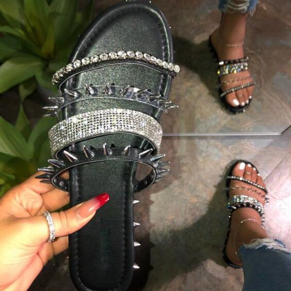 

spring /summer 2020 women rivet rhinestone buckle sandals outside wild beach slippers ladies leisure home travel flip flop ms, Black