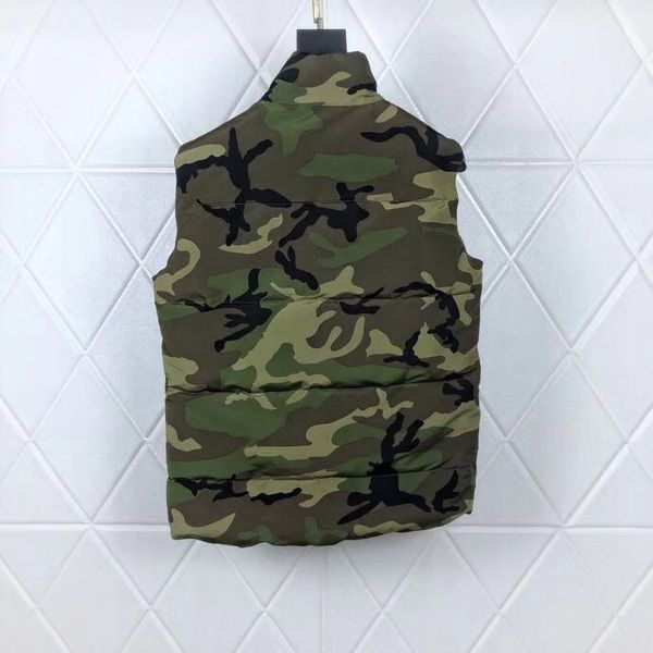 

canada boutique goose mens private custom down vest luxury trend brand thickening gilet tide brand badge logo camouflage weste, Black;white