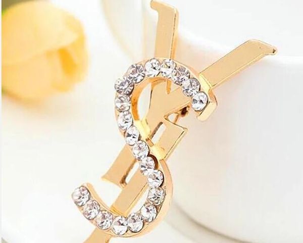 

Новые Роскошные Буквы Брошь м Женщины Известный Дизайнерский Костюм Отворотом Pin