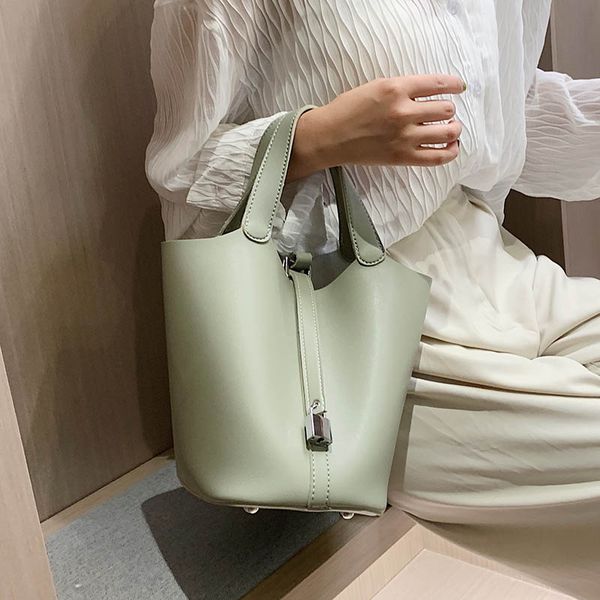 

jin mantang малый ковш сумки для женщин 2020 сплошной цвет плеча сумка женщины сумки и леди кошельки