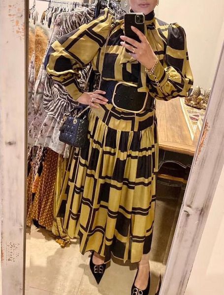 

модный дизайнер лето геометрический принт юбка костюм женская водолазка фонарь рукав блузка + макси юбка из двух частей набор, White