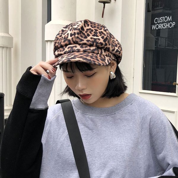 

2018 autumn winter woman temperament leopard printed round dome personality all-match beret women hat, Blue;gray