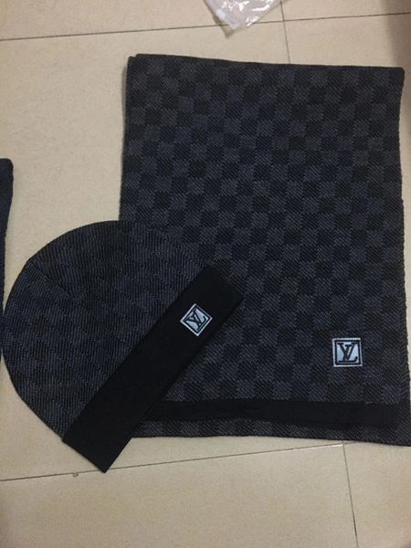 

2020 франция мода мужские дизайнеры шляпы капот зимняя шапочка вязаная шерстяная шапка плюс бархатная шапка черепа толще маска бахрома шапоч, Blue;gray