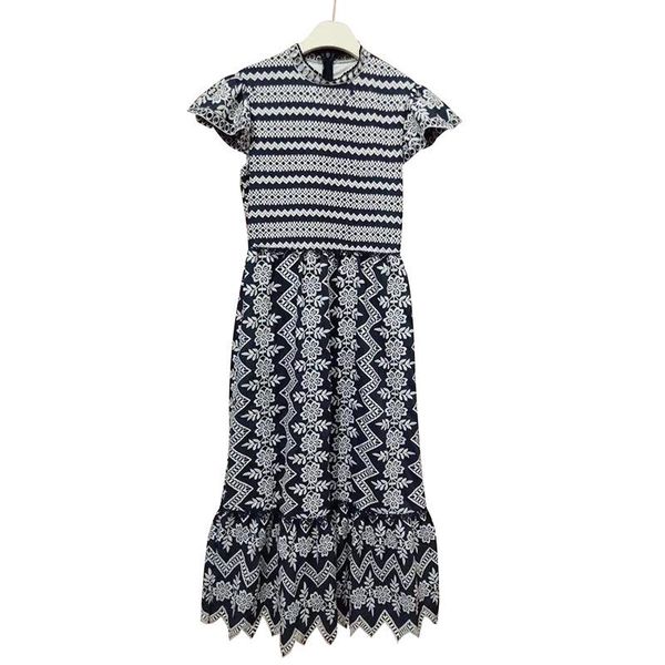 

womens dress fashion openwork embroidered t-shirt short sleeve mid waist irregular hem dress female, Black;gray