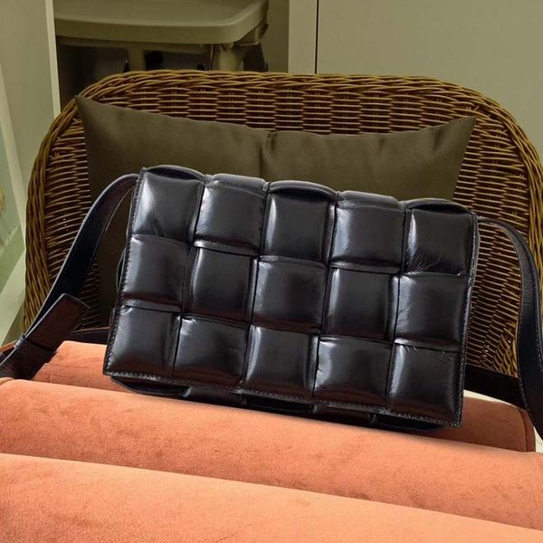 

2019 коровья кожа одно плечо пядь подушка зимний день плетение женщина