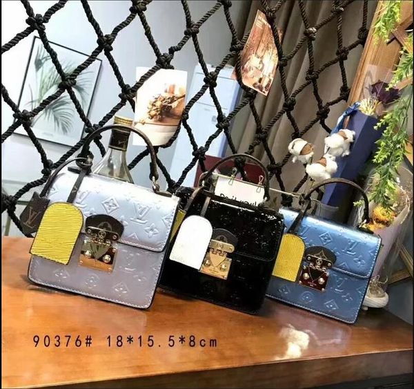 

Bolsa de Ombro kkmk889