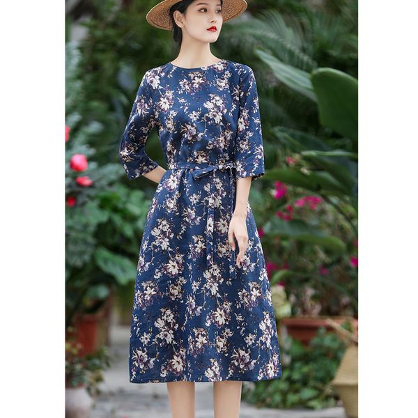 

printed cotton and linen dress to restore ancient ways in the long dress female round collar with loose robes to travel, Black;gray
