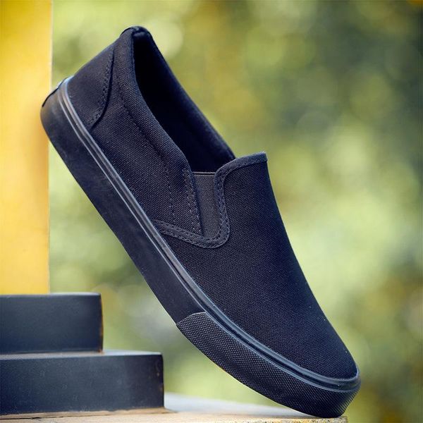 

black white solid men casual shoes simple canvas mens loafers 2019 anti-slip comfortable vulcanized shoes man