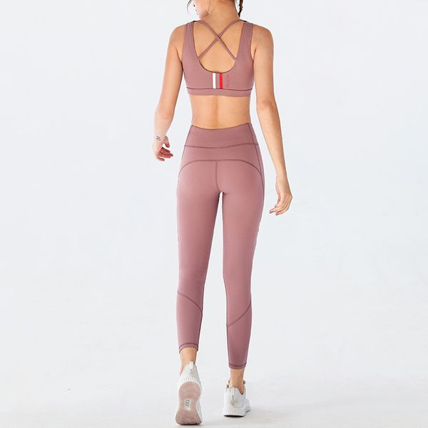 

2 piece seamless women yoga set fitness clothing womens sportswear padded push up strappy sports bra gym leggings set, White;red