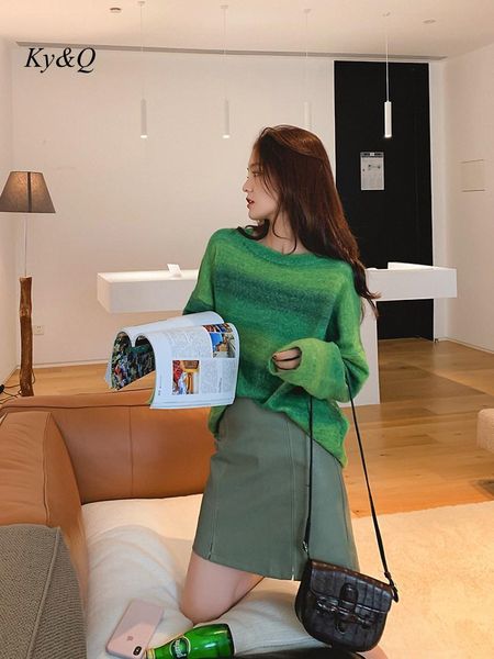 

korean winter gradient color sleeve o-neck long sleeve loose knit pullover sweaters 2019 women lazy wind runway, White;black