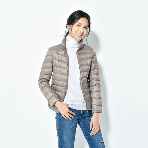 

2018 autumn and winter new style lightweight down jacket women's short stand-collar plus-sized slim fit outdoor jacket, Black;white