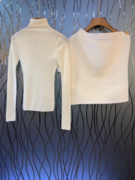 

2019 early autumn new women's wear neck high collar long sleeve knitted bottom jacket + sleeveless loose jacket 918, White;black