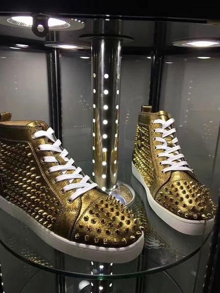 

2017 new red sole flat men's sneakers red bottom shoes men spikes double color rivets high wholesale 36-46 t07, Black