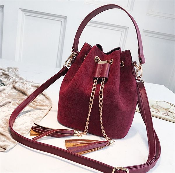 

роскошная сумочка новый мини crossbody сумки симпатичные замша ведро сумка организатор малый кисточкой кожа pu женские сумки плеча 3