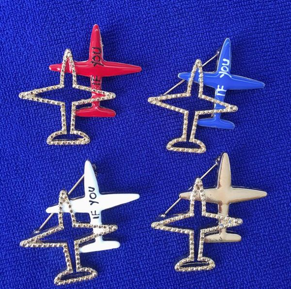 

fashion- new listing aircraft brooch and star with the same paragraph male and female brooch micro chapter sweater coat aircraft brooch, Gray