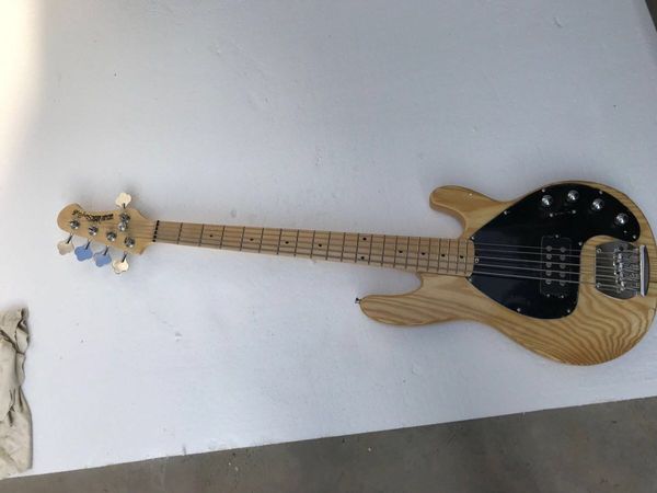 

electric bass solid wood wax wood maple fingerboard electric guitar ing