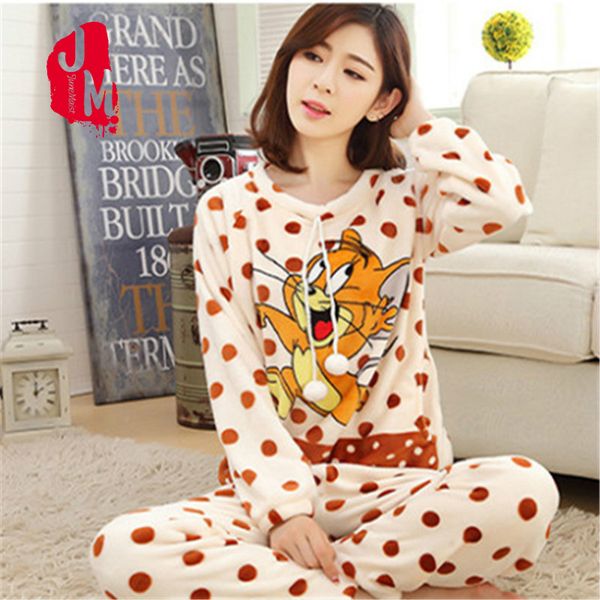 

sleepwear plus size flannel pijamas women set coral fleeceÂ pajamas women floral pyjamas set flannel full o-neck warm  l xl xxl, Black;red