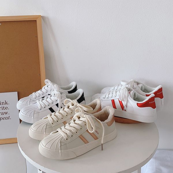 

2020 new release women superstar w walking shoes off sneakers white outdoor sports canvas winter trainers, Black