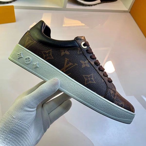 

2020 high-end men and women exquisite embroidered letters low-casual sports shoes, high-quality fashion wild couple party shoes gg3, Black