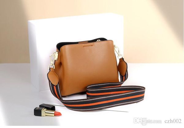 

earth yellow handbag lady 2019 new fashion retro fringe square bag single-shoulder fashion black simple cross-body bag