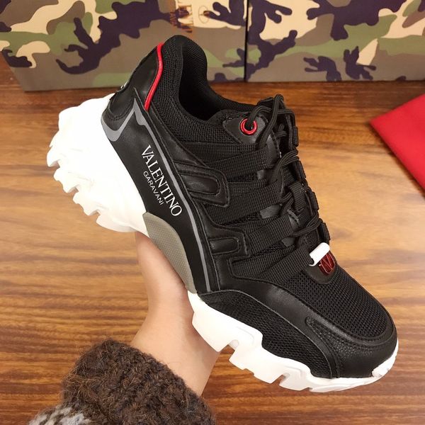 

2020 new men's clothing women's fashion luxury white leather platform flat shoes casual shoes ladies canvas breathable sneakers dhl05