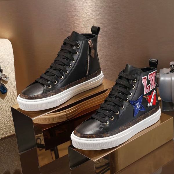 

2019 popular comfortable leather fashion women's fashionable wild single shoes trend comfortable fashion casual high-tide shoes