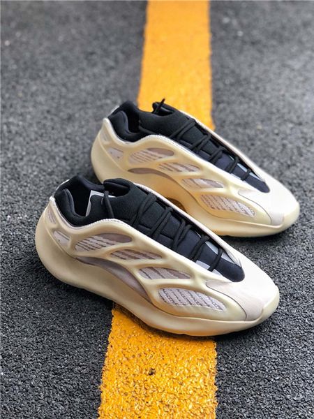 

2020 runner 700 v3 kanye west sneakers mens kanyewest 700v3 sports shoes white skeleton rf running shoes man light trainers male shoes 12s