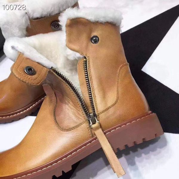 

factory wholesale original brown designed boots ,brand ankle boots, luxury short boots, made by lamb skin, Black