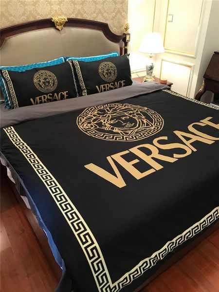 Goddess Design Black Bedding Sets Easy To Clean European Style