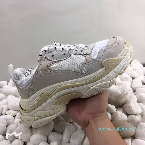 

2020 paris 17fw triple-s casual shoes luxury dad shoe triple s sneakers for men women unveils trainers leisure retro training grandpa t19, Black