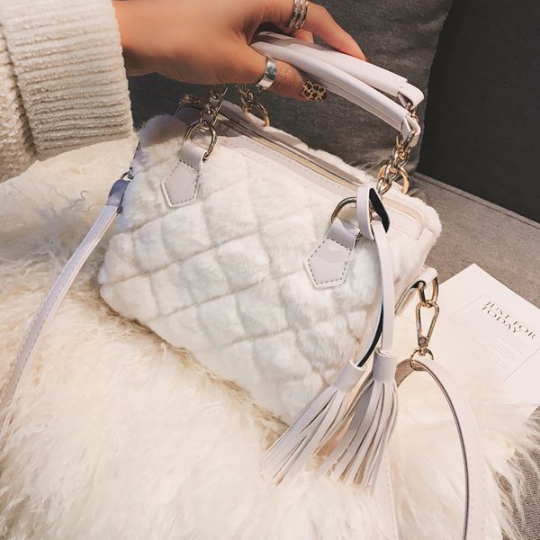 

elegant female plaid tote bag 2019 winter new quality soft plush women's handbag high capacity shoulder messenger bags