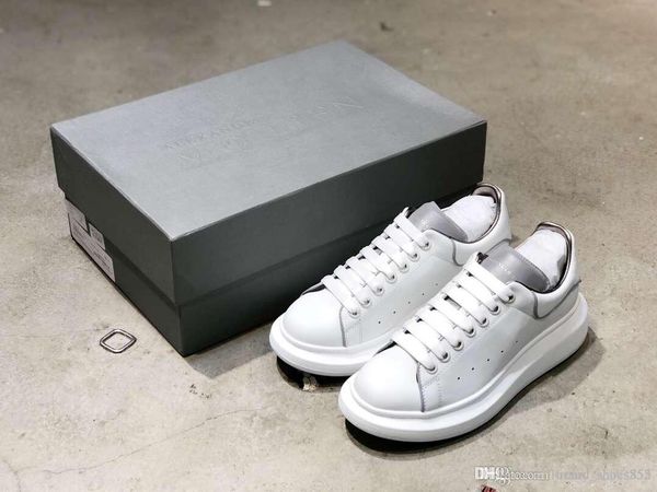 

2020 latest handmade casual shoes couple casual shoes fashion trend comfortable shoe size 35-45 type 39745400643a