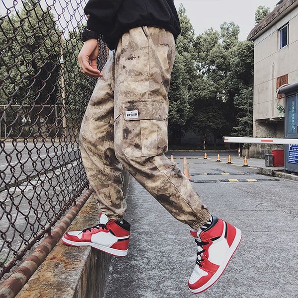 

2019 new camouflage streetwear mens sweatpants joggers casual street style jogger pants men overalls men, Black