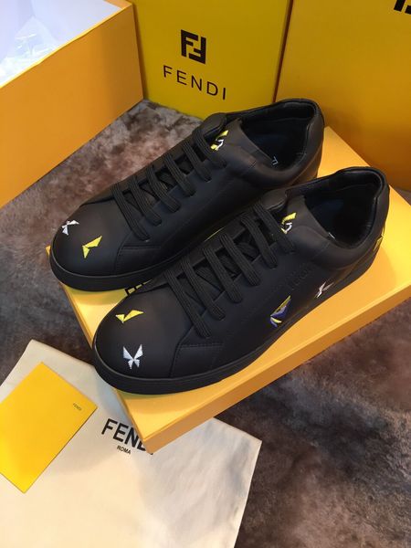 

2020 new spring new 3d textile leather small white shoes men's casual sports shoes classic men's white shoes