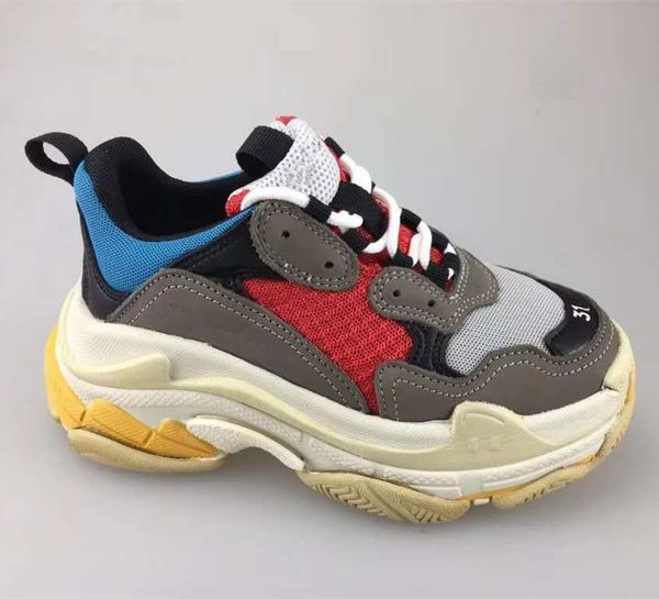 

2020 triple s designer casual shoes paris 17fw low old children dad sneaker combination soles kids high shoes size 36-45, Black;red
