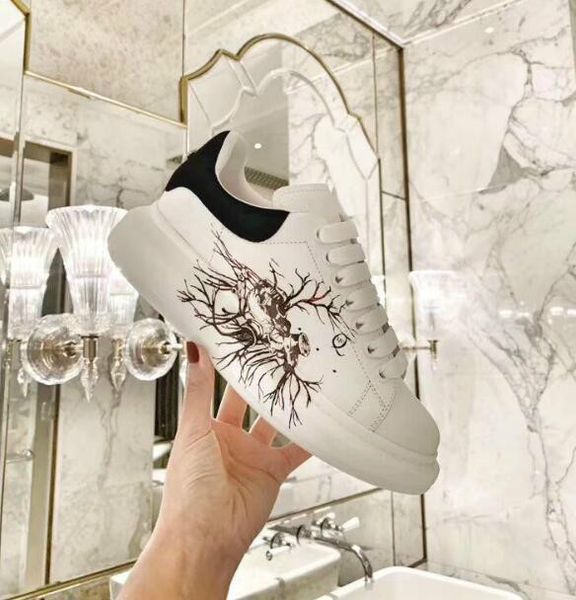 

2019 2020 new women men designer casual shoes printed sneaker lace up walking dress party luxury shoes sneakers chaussures skull cat, Black